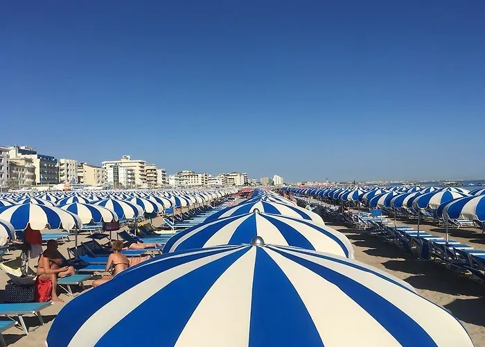 فندق Avila In 3*